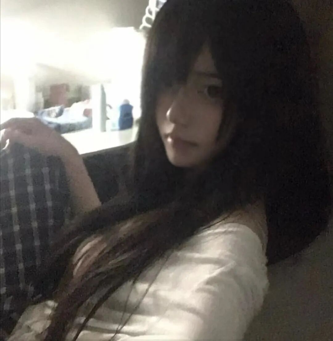 诗人头像