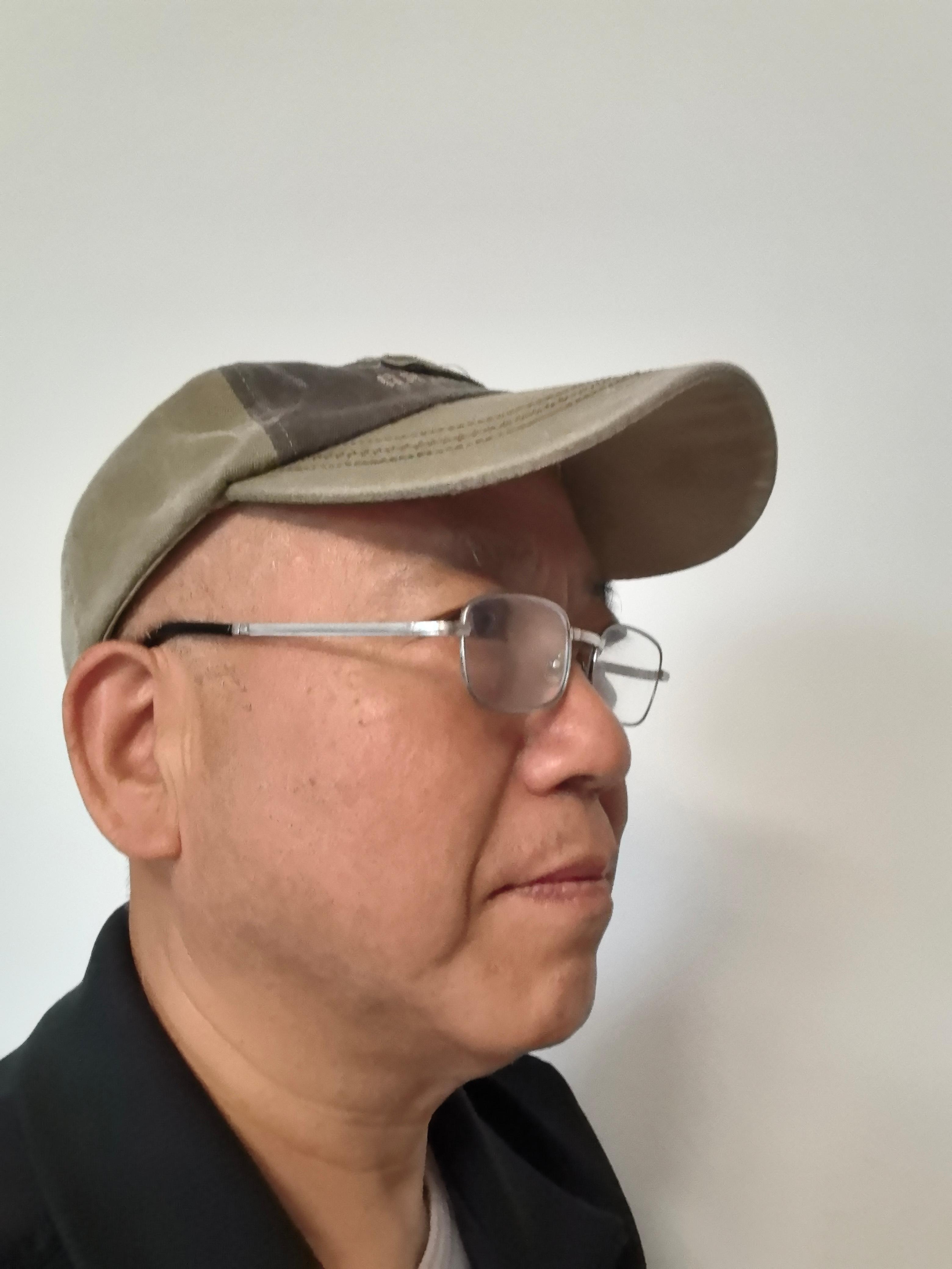诗人头像
