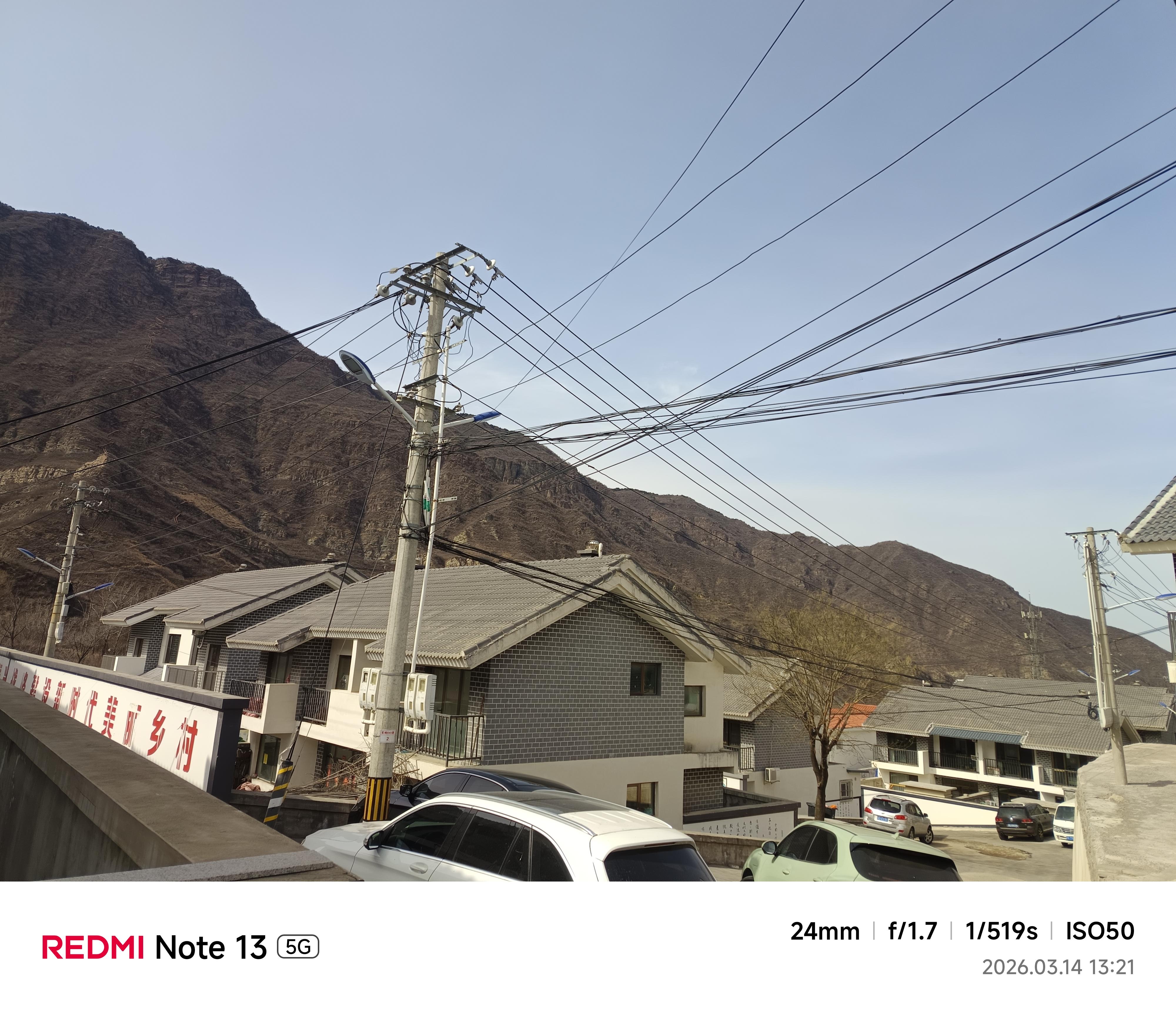 诗人头像