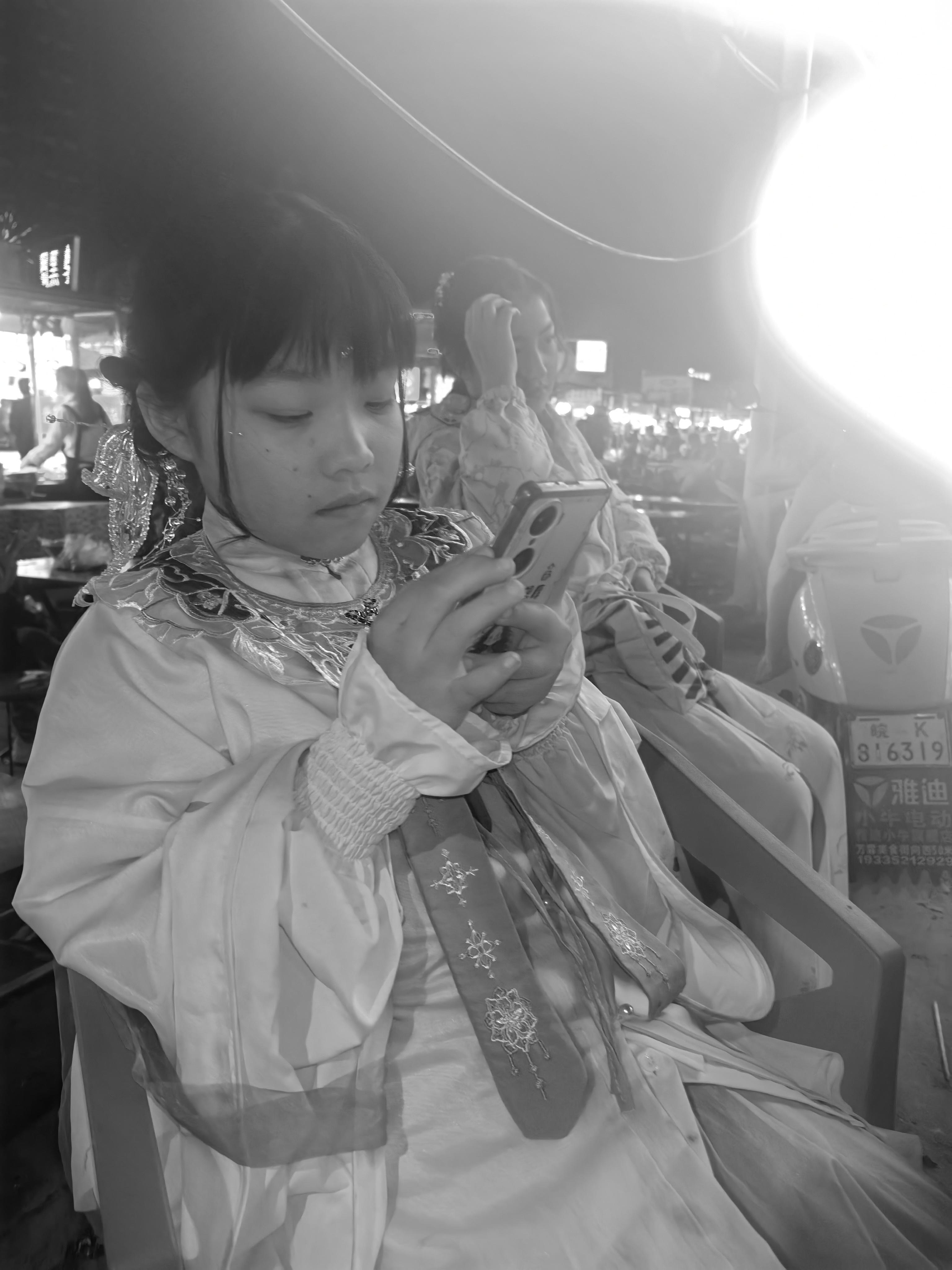 诗人头像