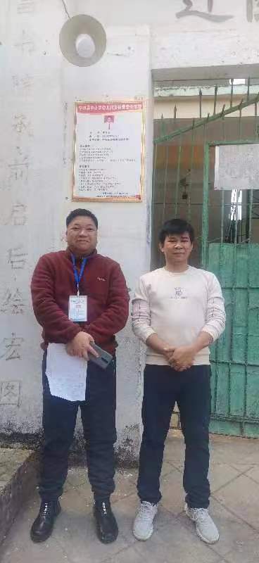 诗人头像