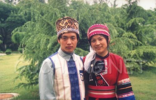 顾城：云上诗人与人间凶手