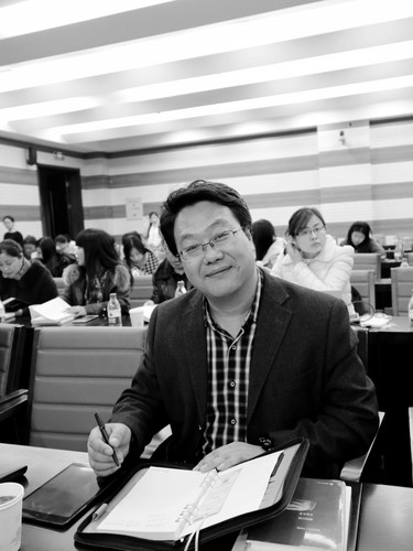 李洁夫在师大_副本