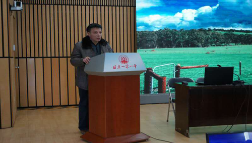 海淀区文联副主席叶宏奇发言