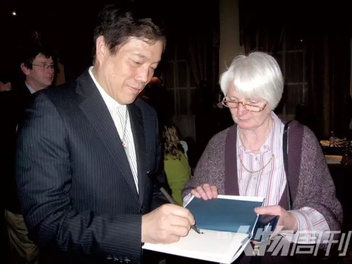 赵丽宏:写作让我活得坦然