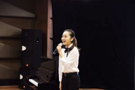 赵静慧朗诵《冬日遐想》 赵静慧朗诵《冬日遐想》