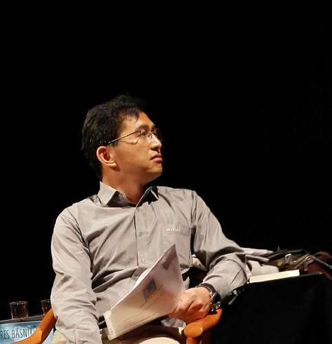 布拉格北塔参与主持多语种诗歌朗诵会（之道摄影）