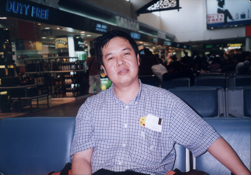 28、2003年，泰国