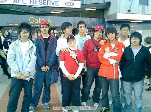 2008年在墨尔本MCG，左3