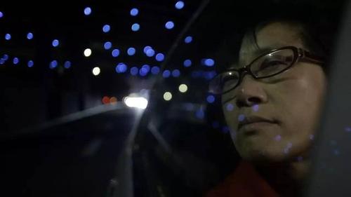 余秀华：一个人有很大的欲望却得不到，才能形成诗歌