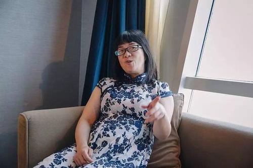 余秀华：一个人有很大的欲望却得不到，才能形成诗歌