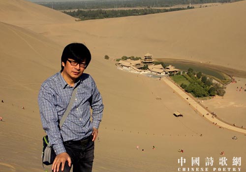 2015年，敦煌鸣沙山