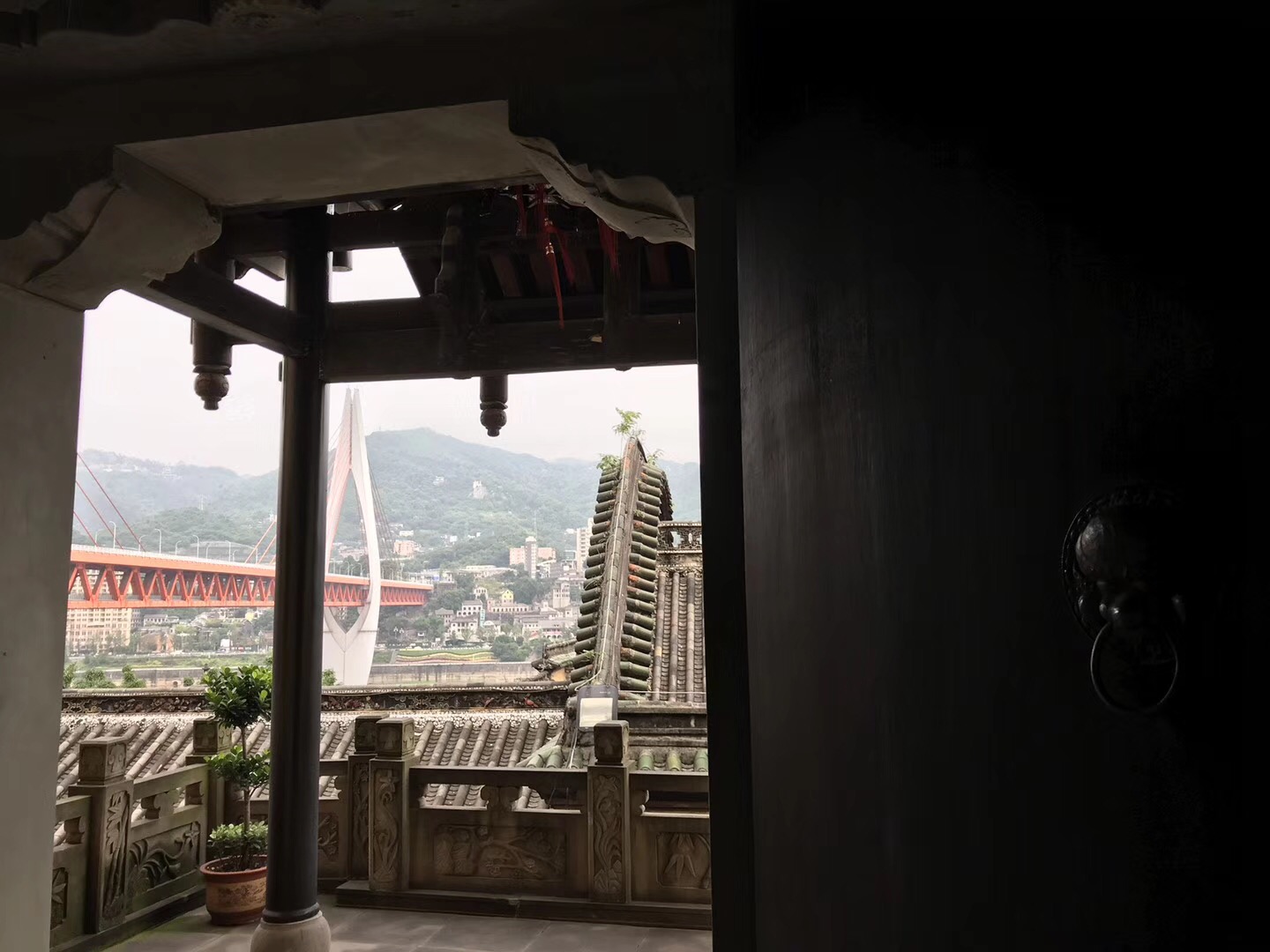 F9A30D18-C7D1-4302-A0B7-C17D6B9CA577