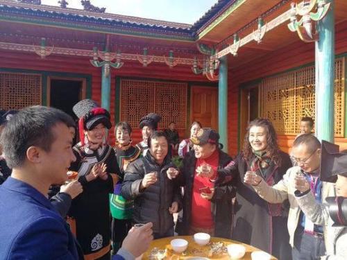 u=2441765548,412000922&fm=173&app=49&f=JPEG