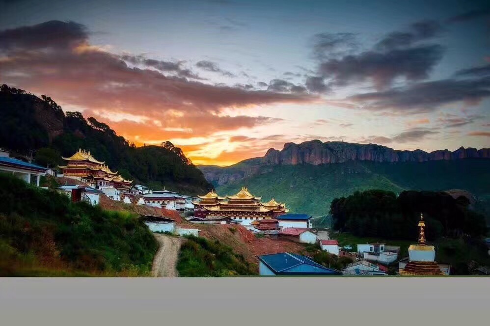 EF92AACC-DCF1-4590-B68D-F5E2B3024BE5