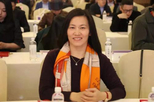 贾浅浅新书：椰子里的内陆湖