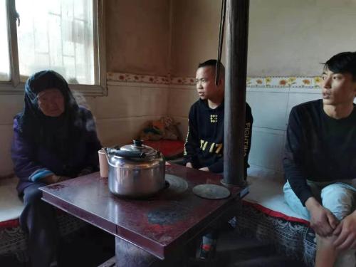 b4e49af390299a221d8fb3fc93a3055