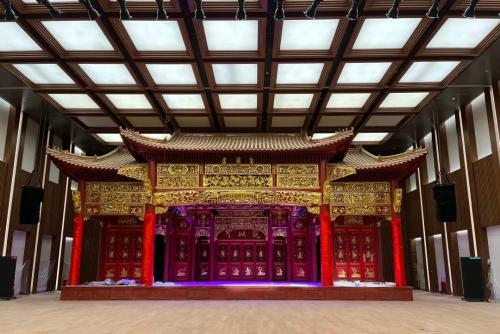 d32da2666f860988b20ba856c704d708