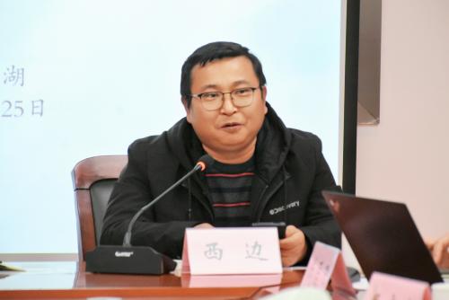 retouch_2023112717383864