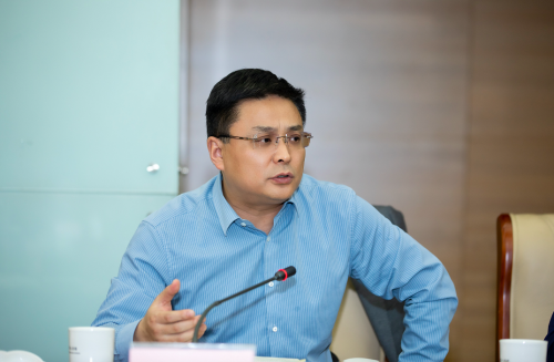 截屏2025-03-28 23.43.57