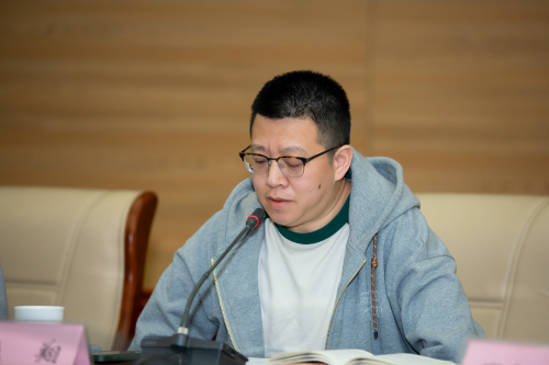 截屏2025-03-28 23.43.45