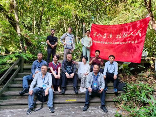 c112136ef48a536a6ccc115bbd5f6194