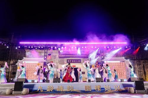 c26fc349bb9b42c2ce49c4748f298506