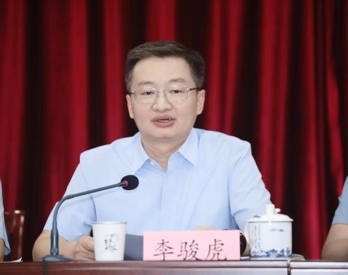 mmexport1755911429397