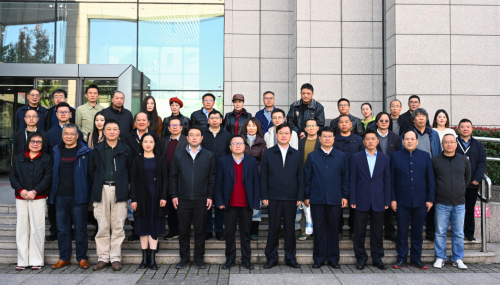 截屏2025-11-30 22.48.40