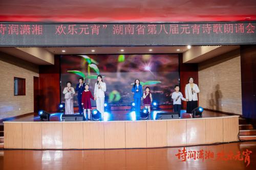 e8e4c03ad1534046bfe20b7d17cc72e1