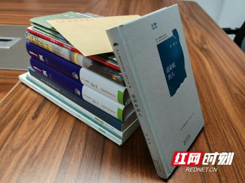 81cc32510be94742bcc3b92029297010