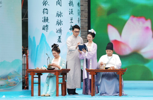 1d9d1953cbbc4aefa4cba273275314d7